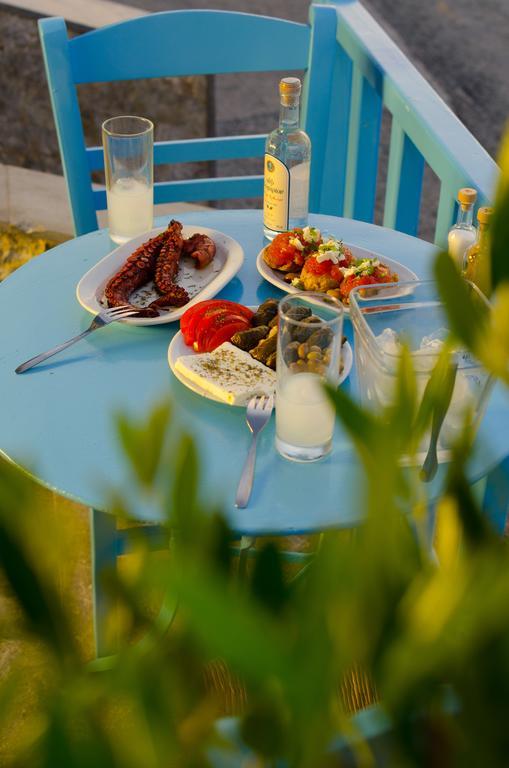 Socrates Apartmens & Restaurant Milatos Bagian luar foto