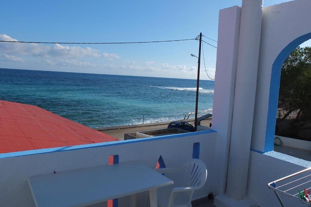 Socrates Apartmens & Restaurant Milatos Ruang foto