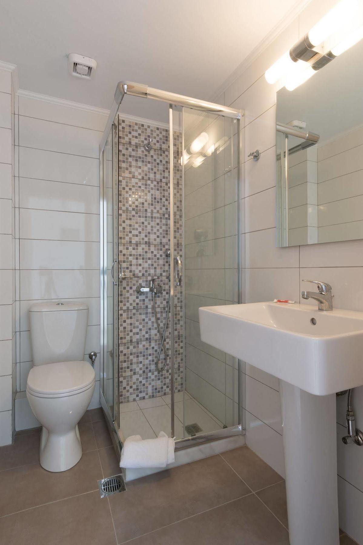 Socrates Apartmens & Restaurant Milatos Bagian luar foto
